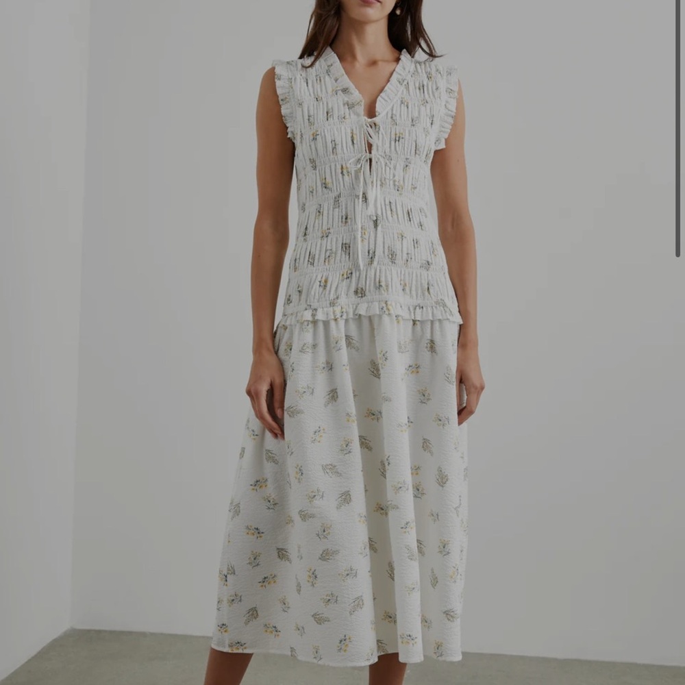Rails Dress